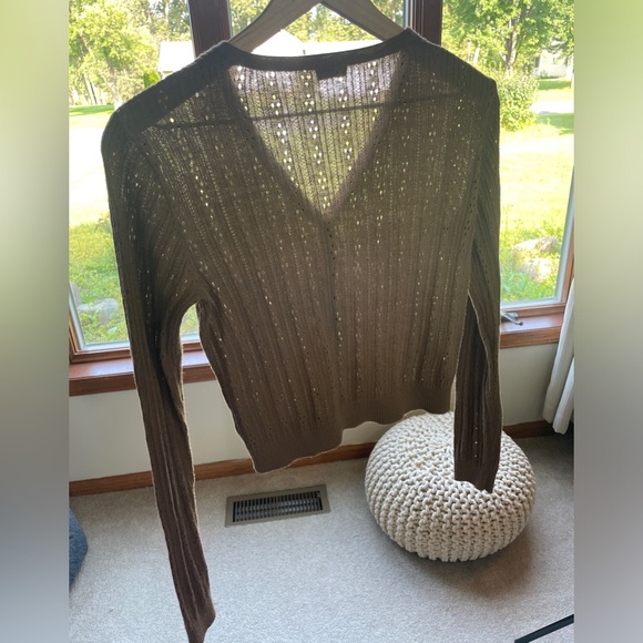 Like new Pacsun cardigan size XS long sleeves - Picture 4 of 8